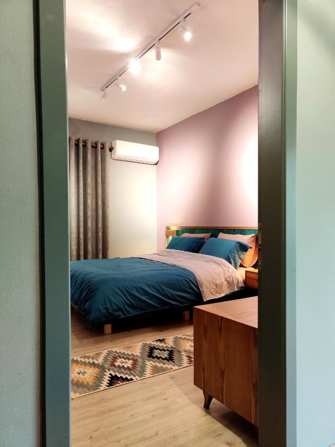 Piro'S Cozy Rooms - City Centre Корча Экстерьер фото